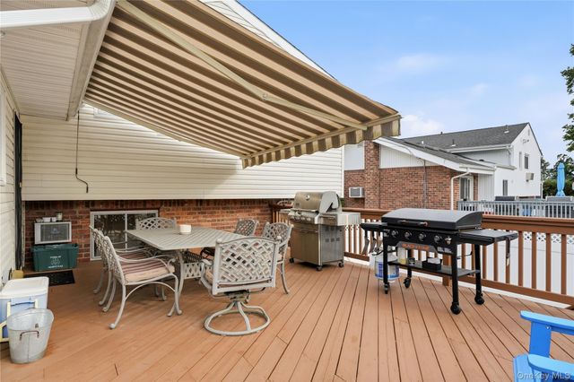1853 Decatur Avenue, North Bellmore, NY 11710