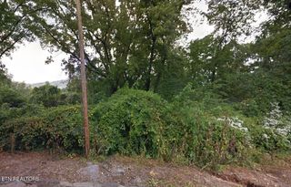 2206 LONSDALE Pike, Knoxville, TN 37921