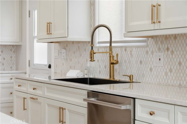 417 E Adair Street, Long Beach, CA 90805