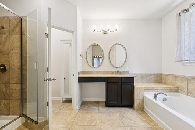 2244 Hilltop Climb DR, Leander, TX 78641