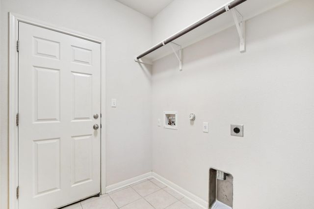 2244 Hilltop Climb DR, Leander, TX 78641