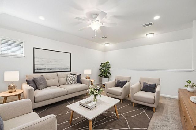 2244 Hilltop Climb DR, Leander, TX 78641