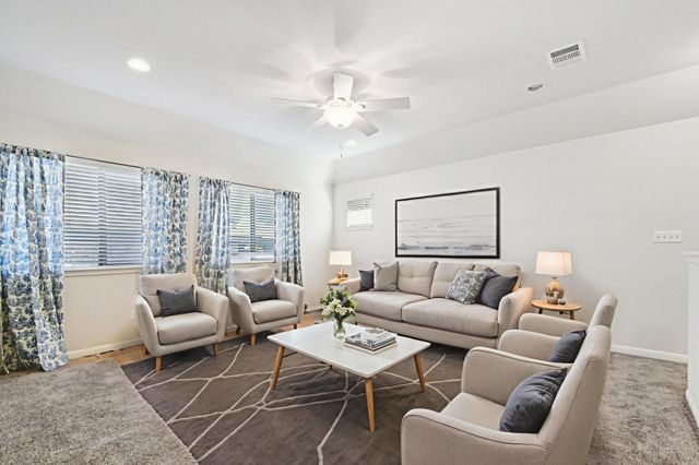 2244 Hilltop Climb DR, Leander, TX 78641