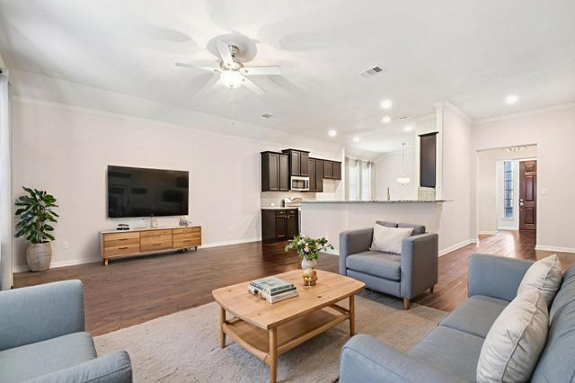 2244 Hilltop Climb DR, Leander, TX 78641