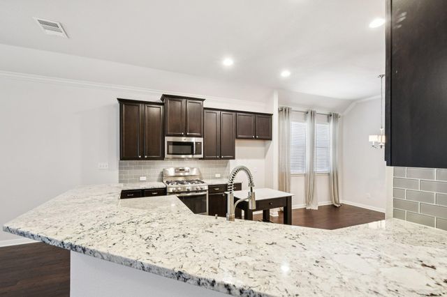 2244 Hilltop Climb DR, Leander, TX 78641