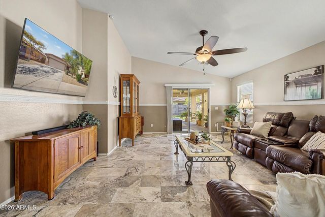 18236 W MISSION Lane, Waddell, AZ 85355