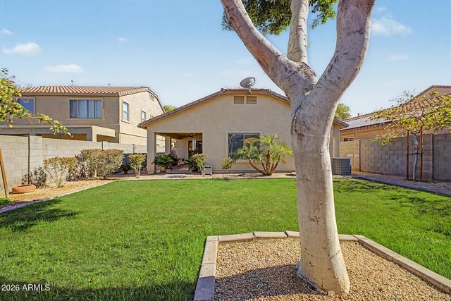 18236 W MISSION Lane, Waddell, AZ 85355