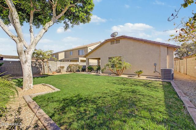 18236 W MISSION Lane, Waddell, AZ 85355