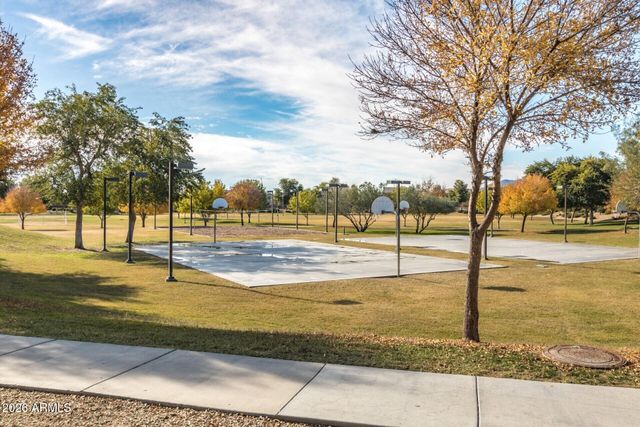 18236 W MISSION Lane, Waddell, AZ 85355