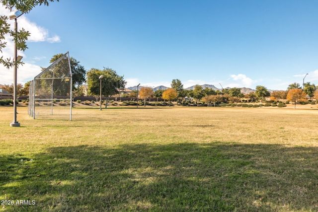 18236 W MISSION Lane, Waddell, AZ 85355