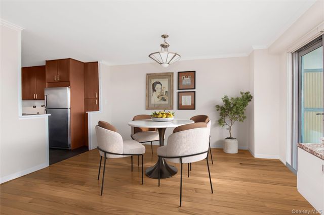 2500 Johnson Avenue 3S, Bronx, NY 10463