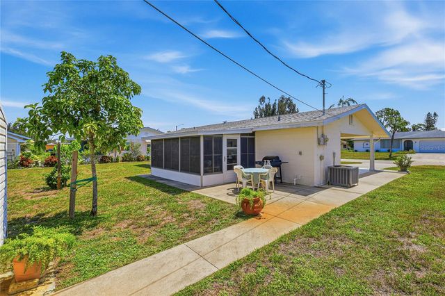 300 SAN MARINO AVENUE, North Port, FL 34287