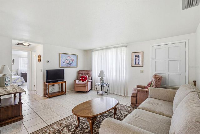 300 SAN MARINO AVENUE, North Port, FL 34287