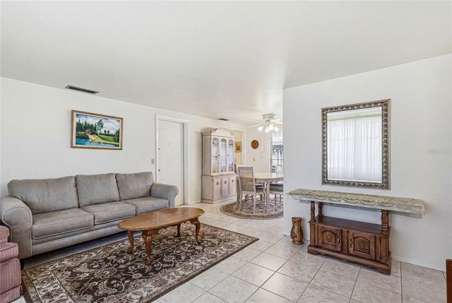300 SAN MARINO AVENUE, North Port, FL 34287