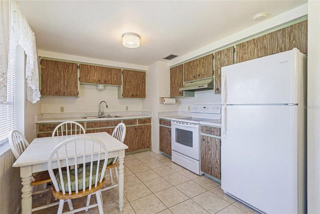 300 SAN MARINO AVENUE, North Port, FL 34287