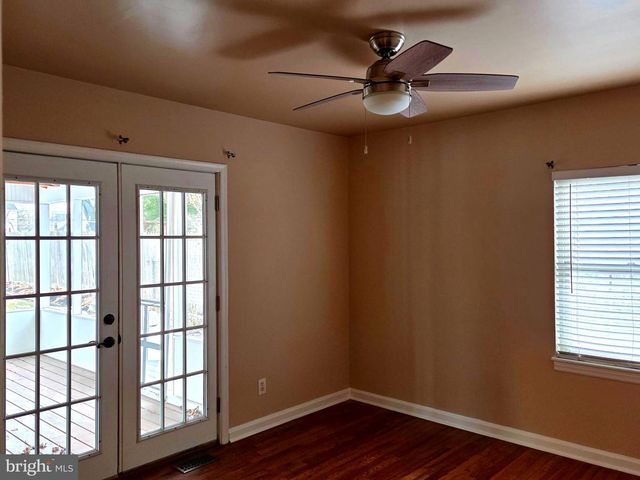 539 W KINGS HWY W, Audubon, NJ 08106