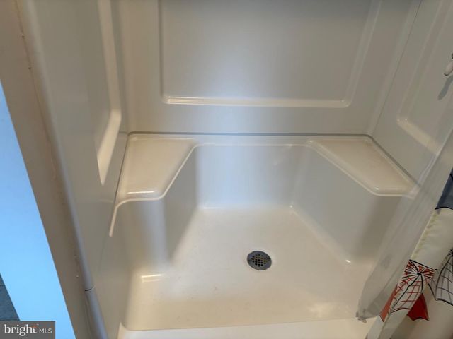 539 W KINGS HWY W, Audubon, NJ 08106