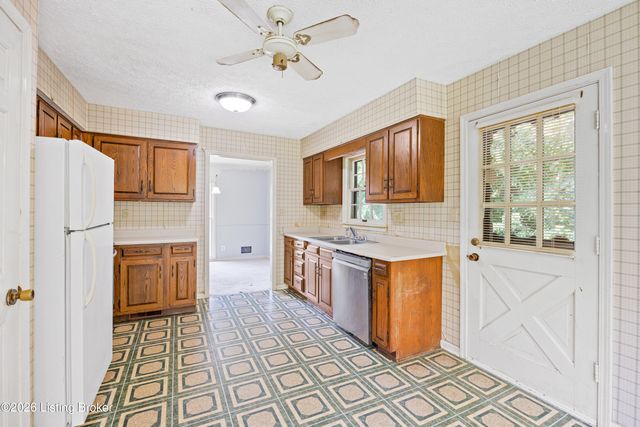 3821 Scenic Trail, Shepherdsville, KY 40165