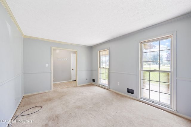 3821 Scenic Trail, Shepherdsville, KY 40165