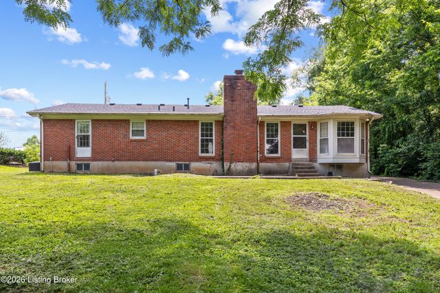 3821 Scenic Trail, Shepherdsville, KY 40165