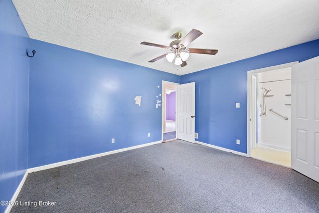 3821 Scenic Trail, Shepherdsville, KY 40165