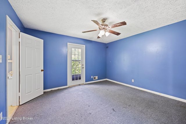 3821 Scenic Trail, Shepherdsville, KY 40165