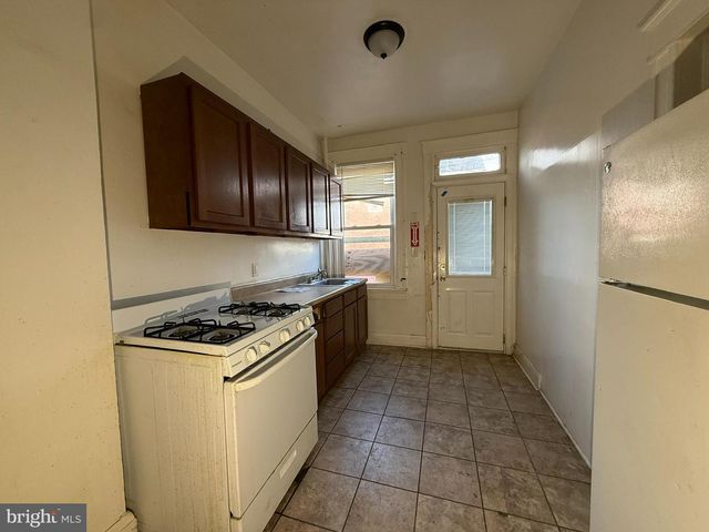 3710 HARLEM AVE, Baltimore, MD 21229