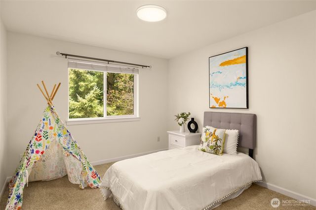 7614 NE 169th Lane, Kenmore, WA 98028