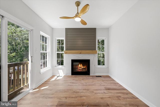 8972 BENCHMARK LN, Bristow, VA 20136