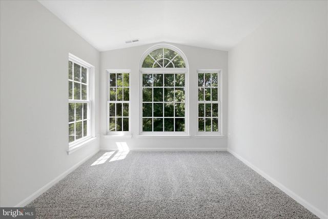 8972 BENCHMARK LN, Bristow, VA 20136