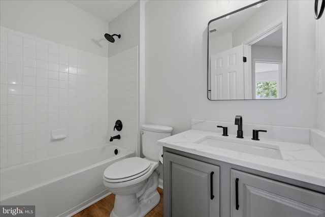 8972 BENCHMARK LN, Bristow, VA 20136