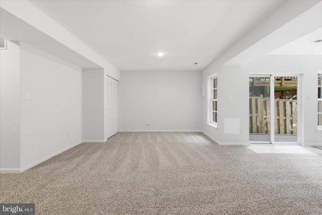 8972 BENCHMARK LN, Bristow, VA 20136