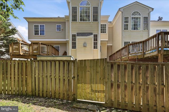 8972 BENCHMARK LN, Bristow, VA 20136