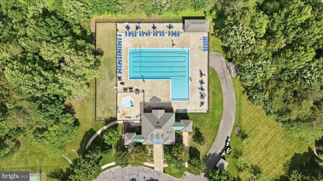 8972 BENCHMARK LN, Bristow, VA 20136