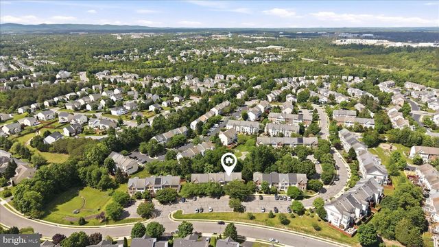8972 BENCHMARK LN, Bristow, VA 20136