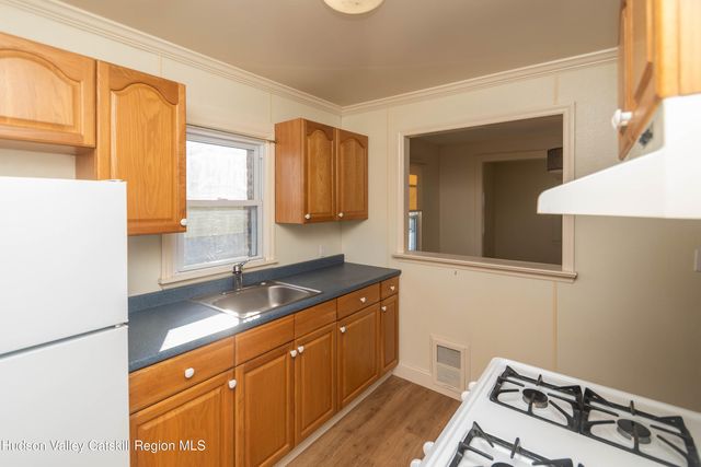 35 Hudson Terrace Terrace, Marlboro, NY 12542