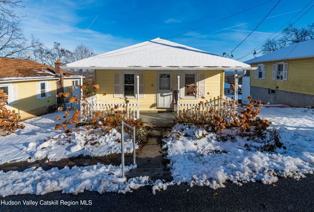 35 Hudson Terrace Terrace, Marlboro, NY 12542