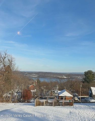 35 Hudson Terrace Terrace, Marlboro, NY 12542