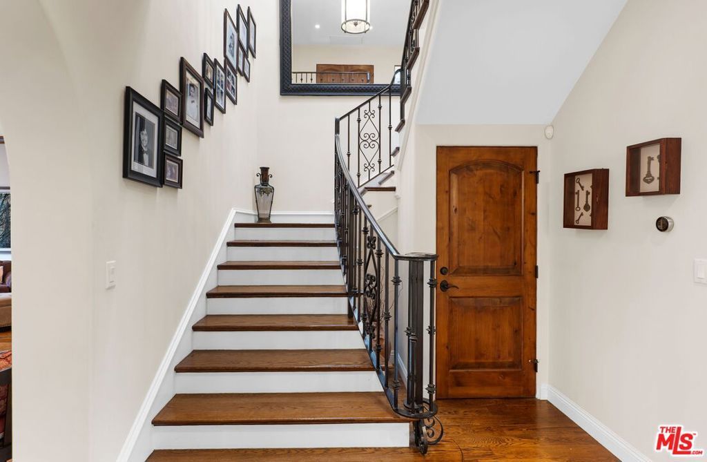 3522 S Barrington Avenue, Los Angeles, CA 90066 — photo 4