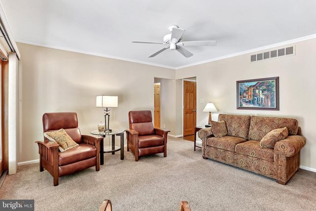6 OHIO TRL, Medford, NJ 08055