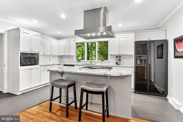 6 OHIO TRL, Medford, NJ 08055