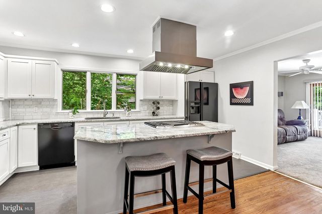 6 OHIO TRL, Medford, NJ 08055