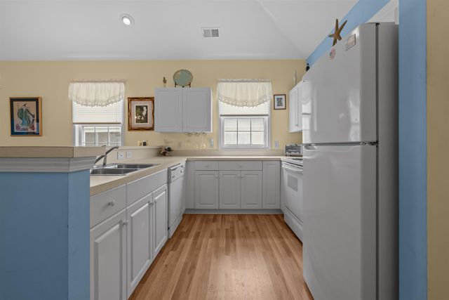901 W Port Dr Unit 2012, North Myrtle Beach, SC 29582
