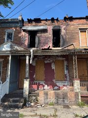 803 PRINCETON AVE, Camden, NJ 08103