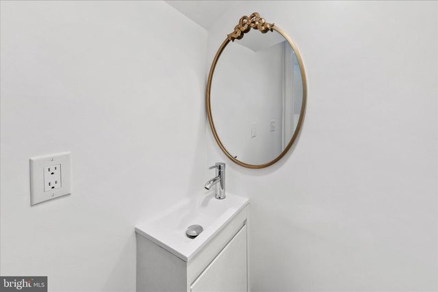 126 N MAIN ST, Bridgeville, DE 19933