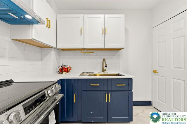 43 Evergreen Street, Nazareth Boro, PA 18064