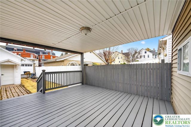 43 Evergreen Street, Nazareth Boro, PA 18064