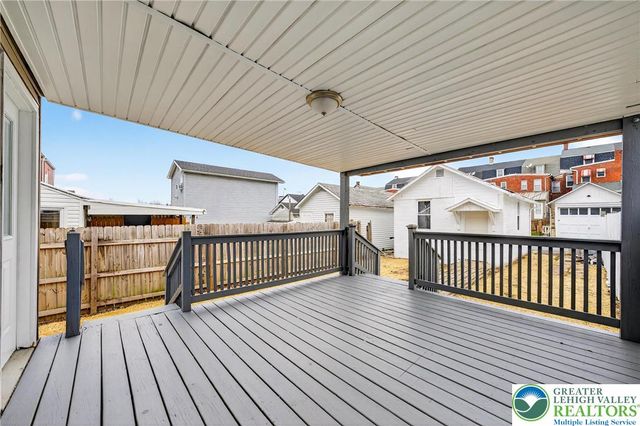 43 Evergreen Street, Nazareth Boro, PA 18064