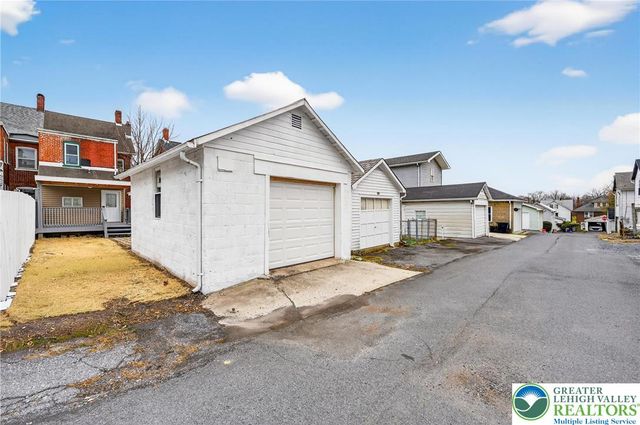 43 Evergreen Street, Nazareth Boro, PA 18064