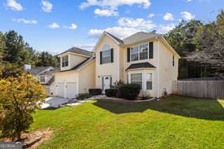 3945 Crowned Eagle, Douglasville, GA 30135